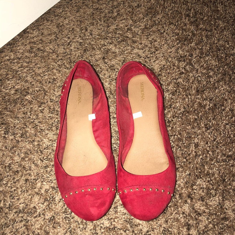 Red ballerina flats